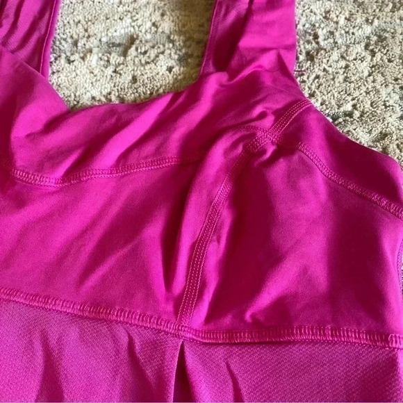 lululemon Hustle and Bustle Tank Top Workout Sleeveless Running Pink: 8 - Picture 3 of 10